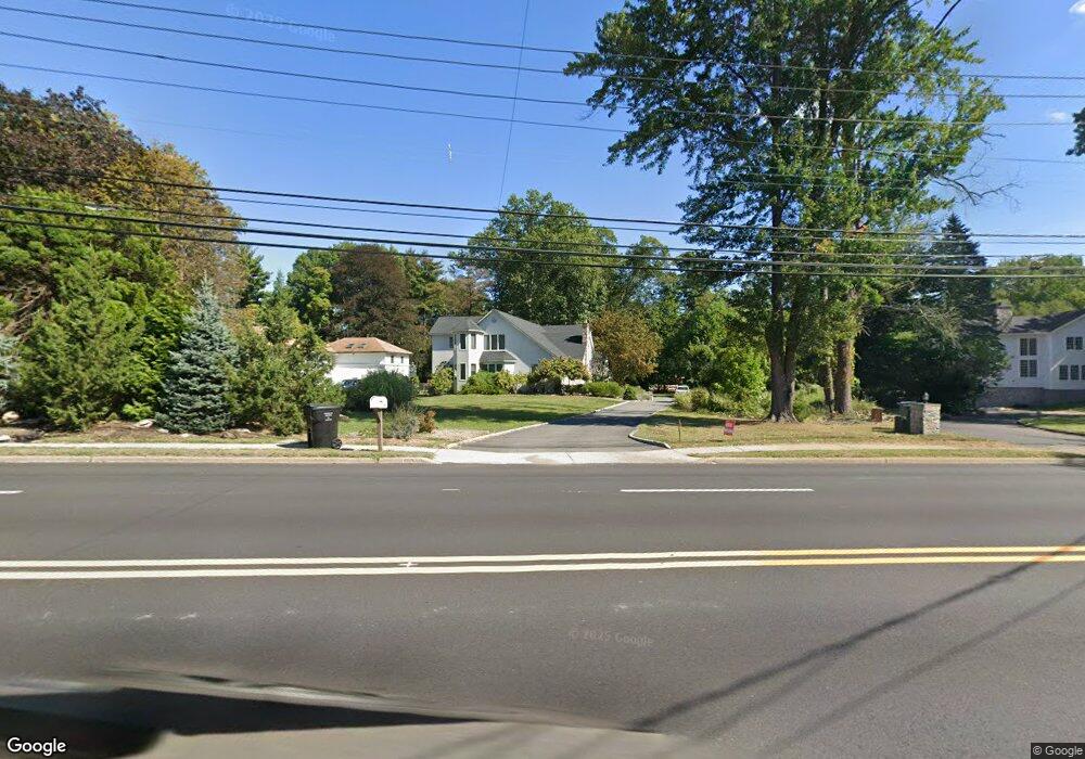 240 Forest Ave, Paramus, NJ 07652 - photo 1