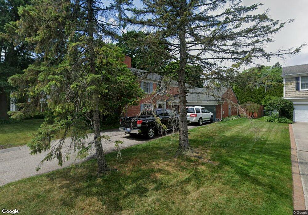 30 Christine Dr, Grosse Pointe Farms, MI 48236 - photo 1