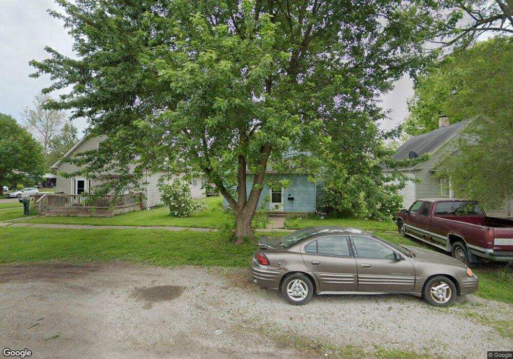 416 N 31st St, Mattoon, IL 61938 - photo 1