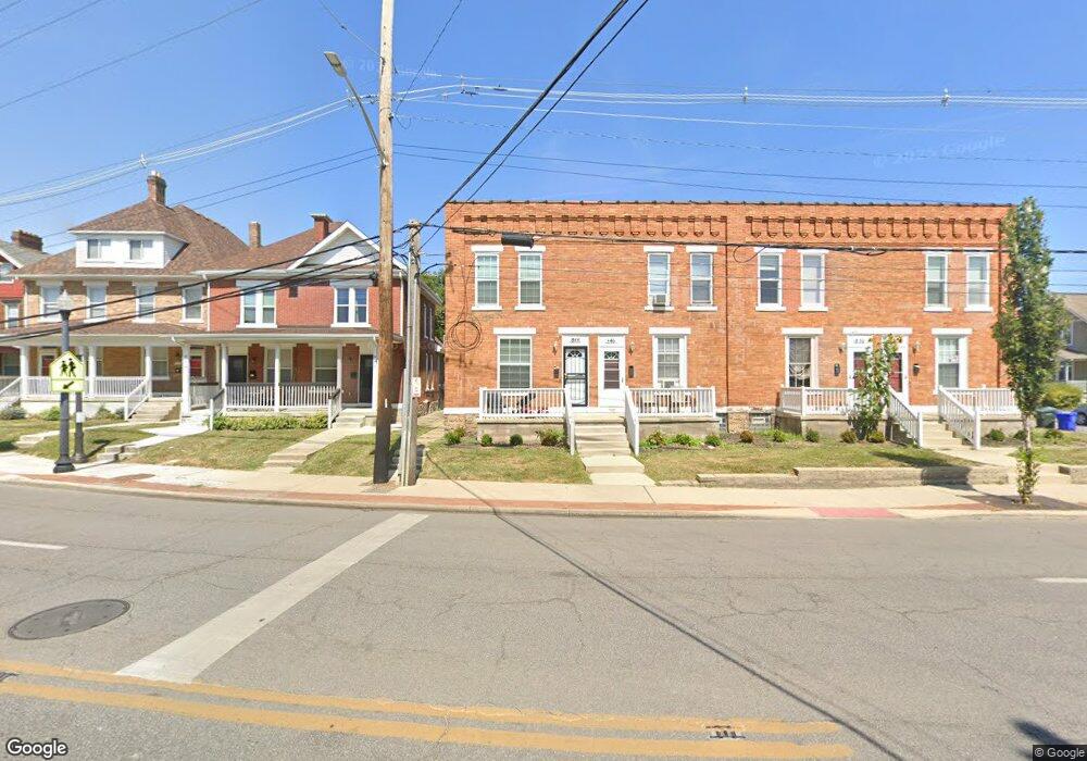 844 E Livingston Ave, Columbus, OH 43205 - photo 1