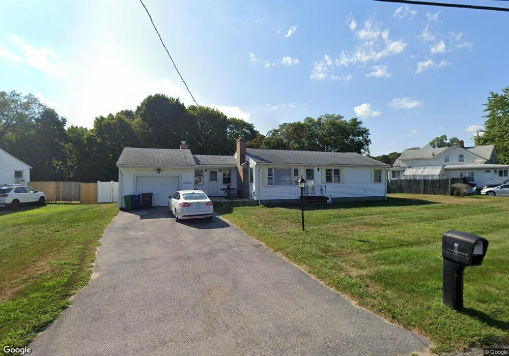 17 Mellon Rd, Warwick, RI 02889 - photo 1