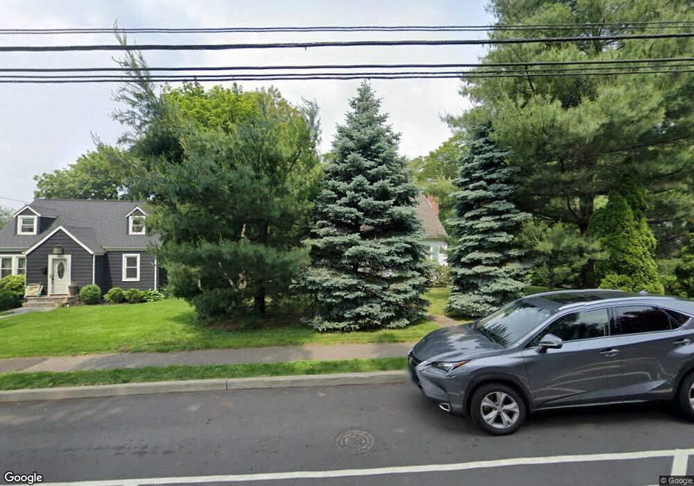 53 Strawberry Hill Ave, Norwalk, CT 06855 - photo 1