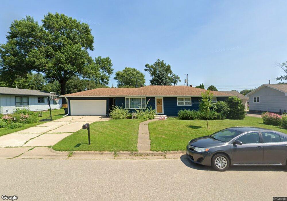 615 Larch Ave, La Crescent, MN 55947 - photo 1