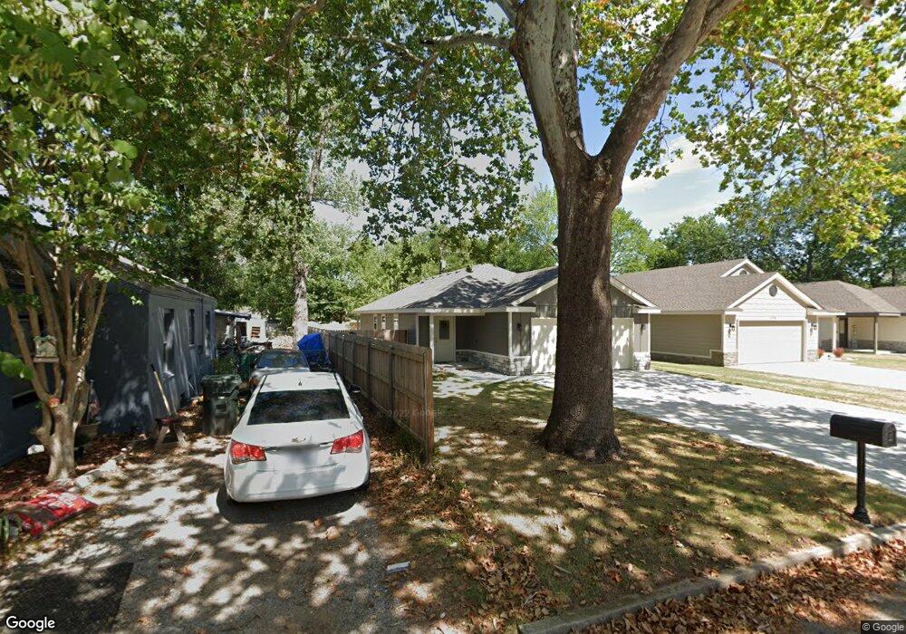 1120 N Osage Ave, Claremore, OK 74017 - photo 1