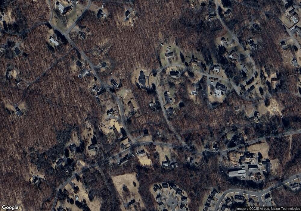 24 Edgewood Rd, Oxford, CT 06478 - photo 1