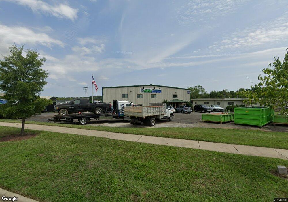 7081 Farm Station Rd, Warrenton, VA 20187 - photo 1