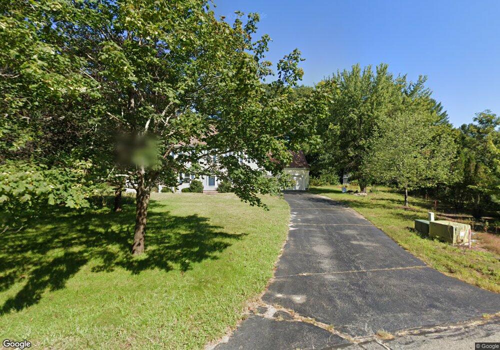 18 Cemetery St, Mendon, MA 01756 - photo 1