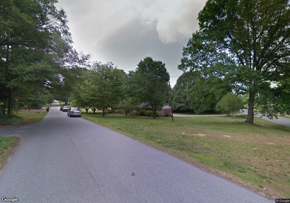 219 Ivy Dr, Simpsonville, SC 29680 - photo 1