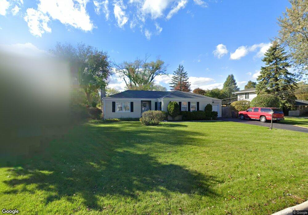 526 Briarhill Ln, Glenview, IL 60025 - photo 1