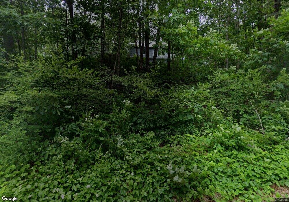 127 Barretts Hill Rd, Hudson, NH 03051 - photo 1