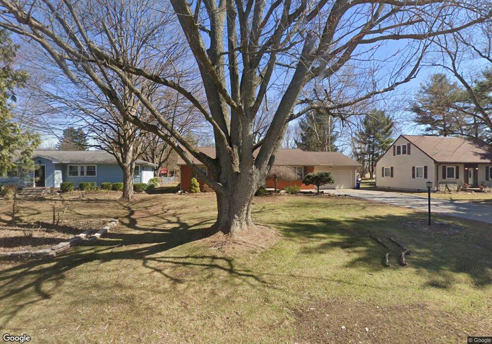 2009 Brookside Dr, Findlay, OH 45840 - photo 1