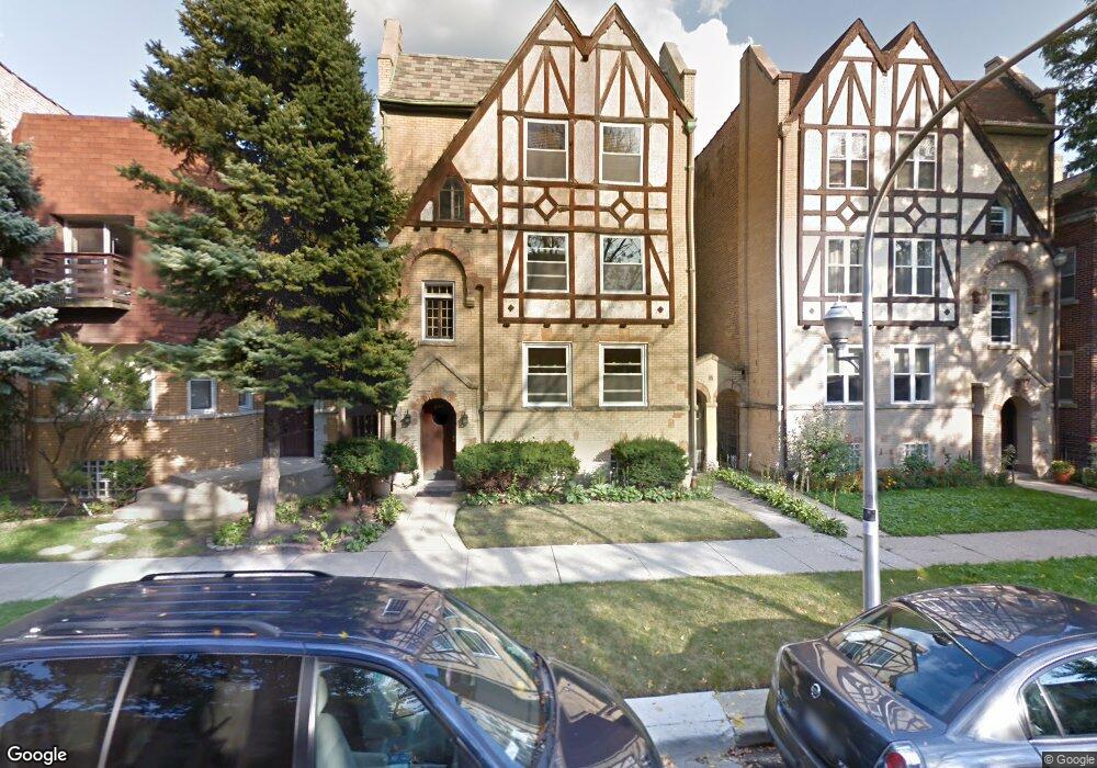 6145 N Washtenaw Ave unit 2, Chicago, IL 60659 - photo 1