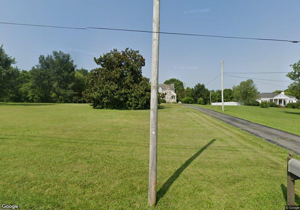 710 S Brittain St, Shelbyville, TN 37160 - photo 1