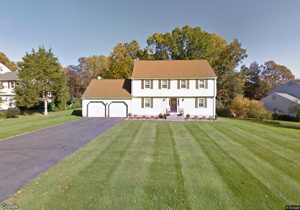 102 Belle Woods Dr, Glastonbury, CT 06033 - photo 1