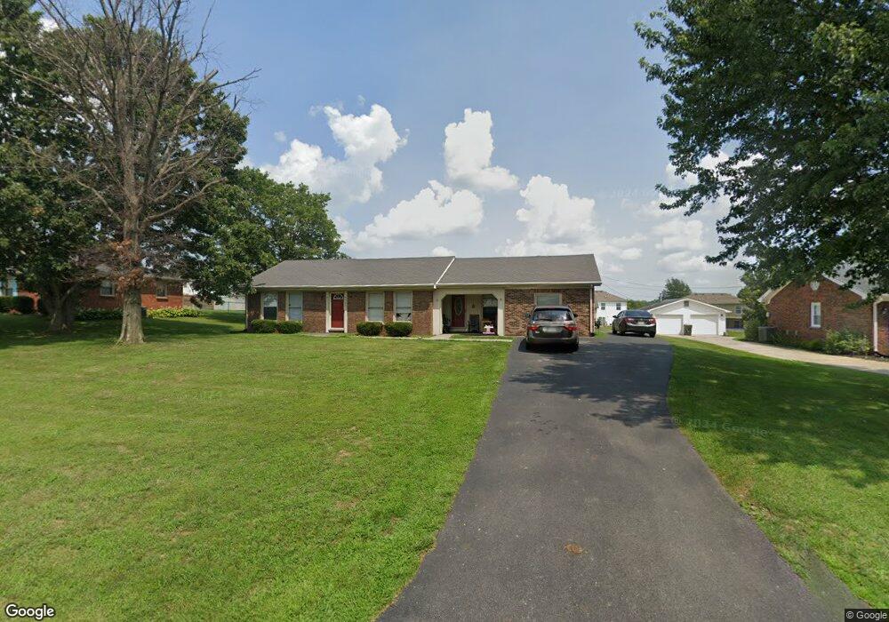 425 Haddix St, Harrodsburg, KY 40330 - photo 1
