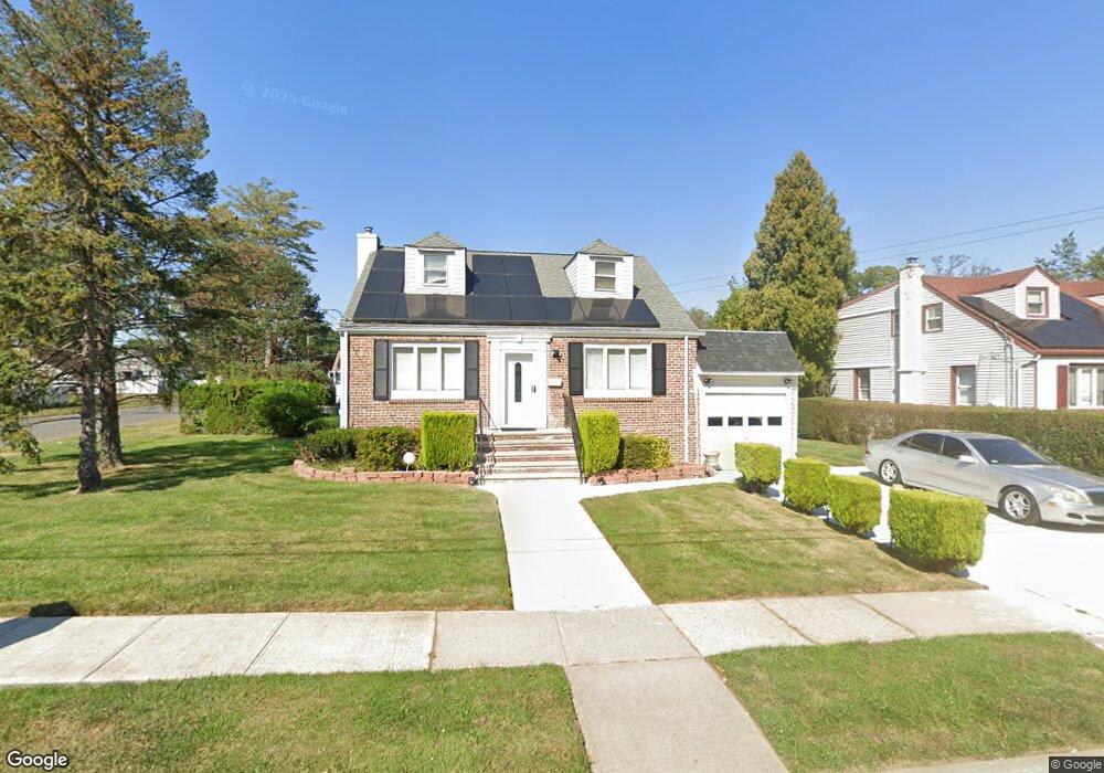 401 Jouet St, Roselle, NJ 07203 - photo 1