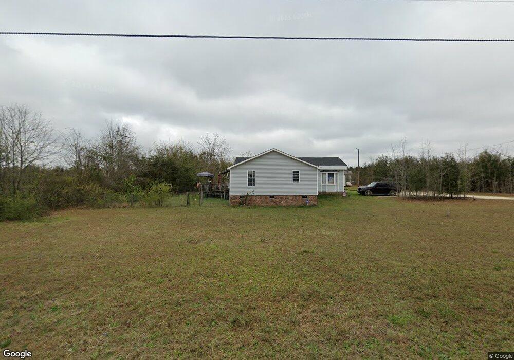 720 Maggie Ave, Camden, SC 29020 - photo 1