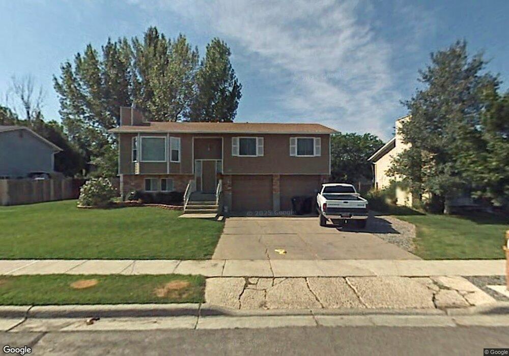 1163 W 1850 S, Woods Cross, UT 84087 - photo 1