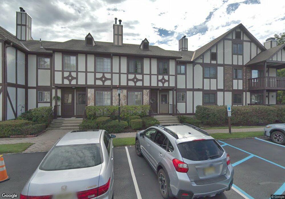 2807 Hemingway Ln, Mahwah, NJ 07430 - photo 1