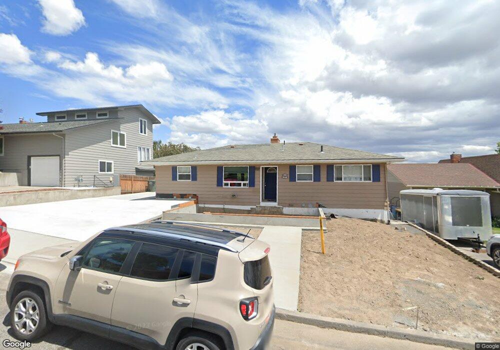 812 NW 12th St, Pendleton, OR 97801 - photo 1