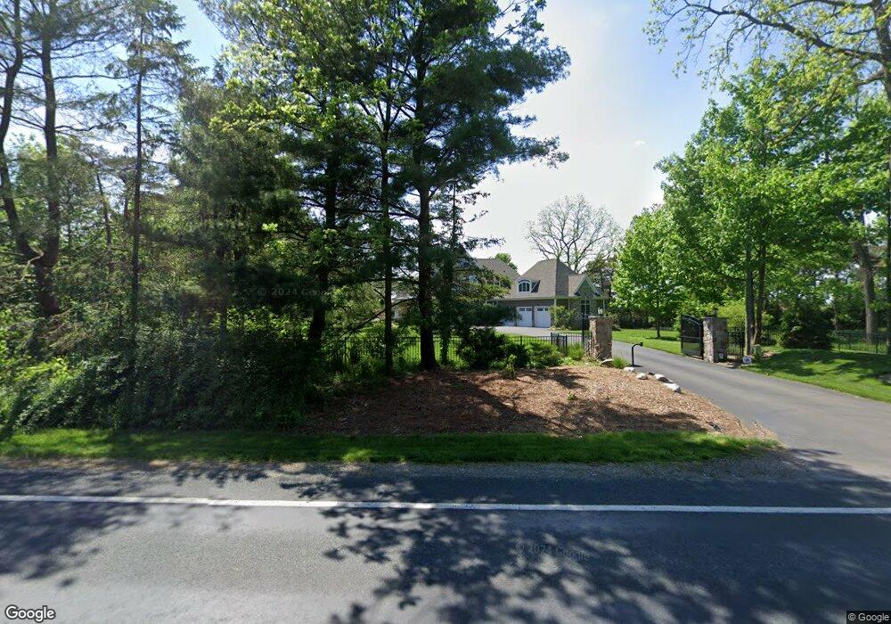 5372 S Maple Rd, Saline, MI 48176 - photo 1