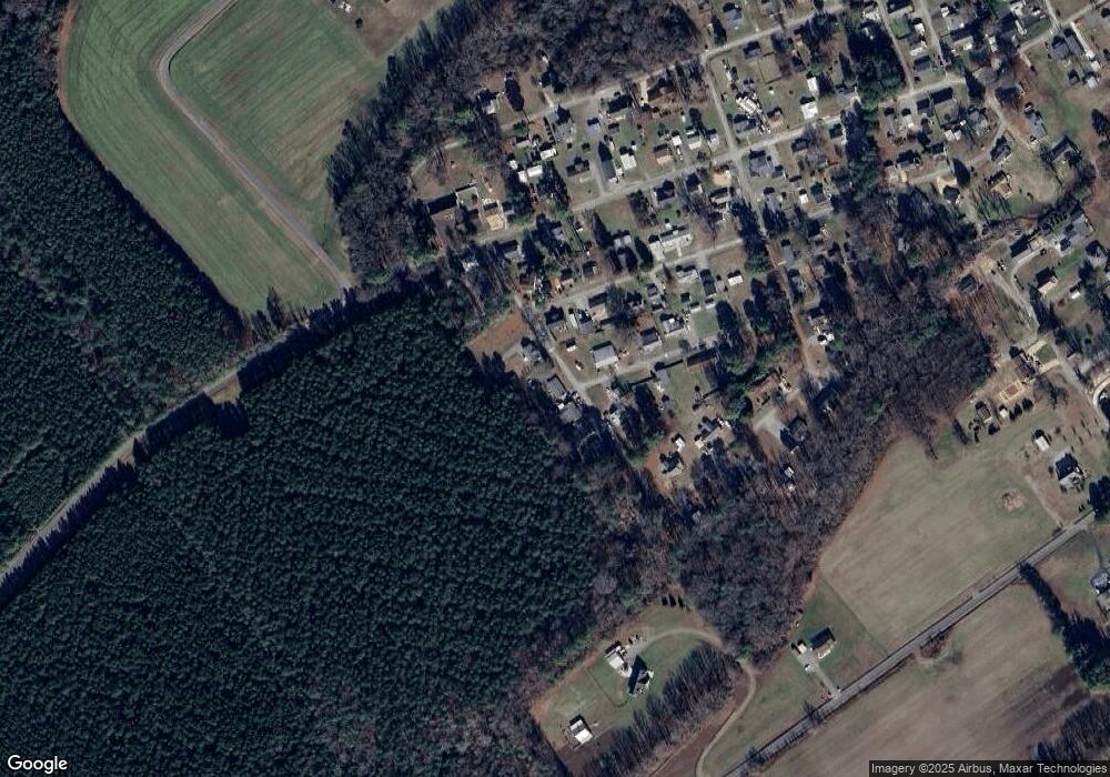 186 Pine Rd, Dunnsville, VA 22454 - photo 1