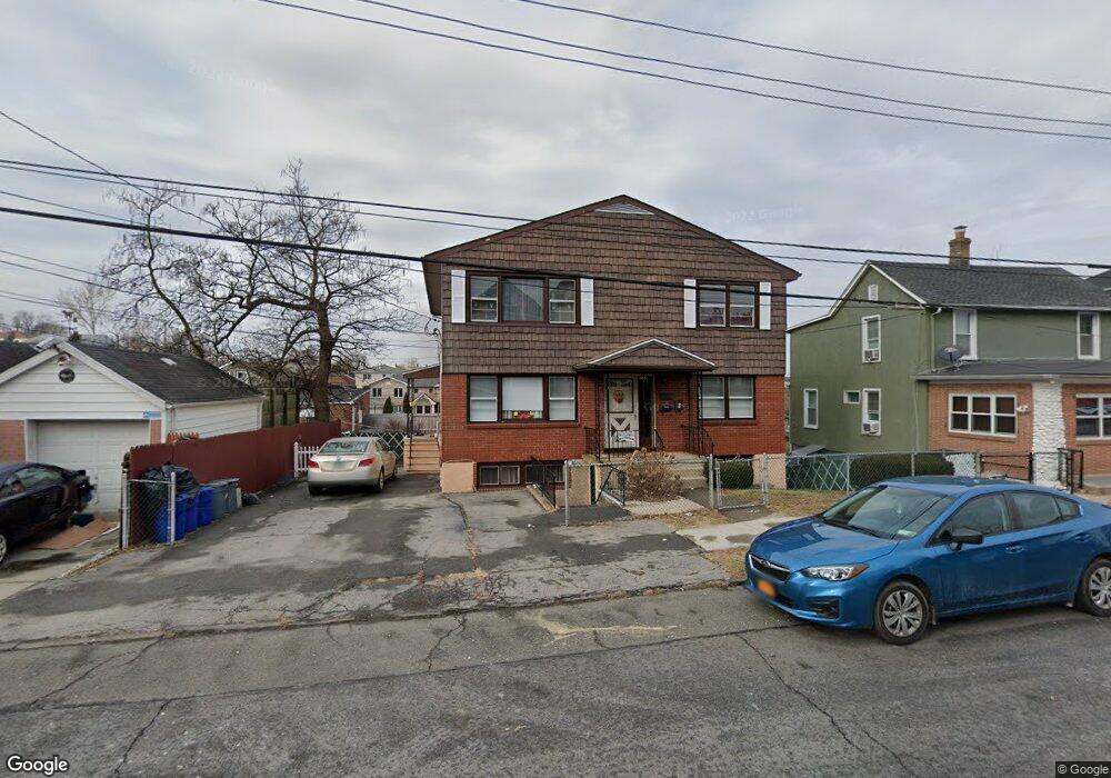 235 Jessamine Ave, Yonkers, NY 10701 - photo 1