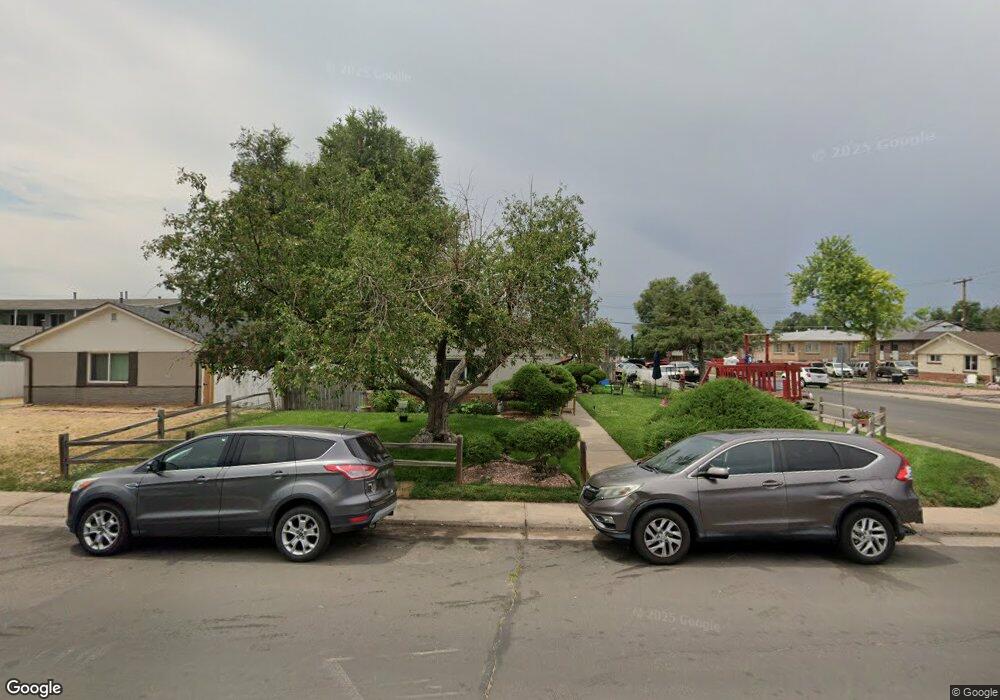 1147 Akron St, Aurora, CO 80010 - photo 1