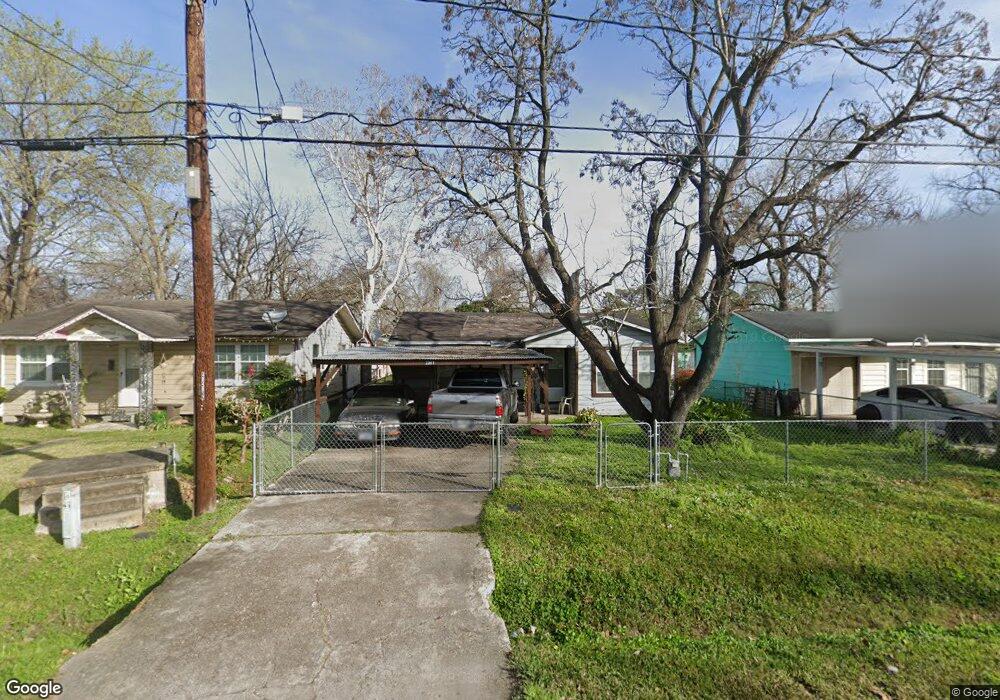 2307 Melbourne St, Houston, TX 77026 - photo 1