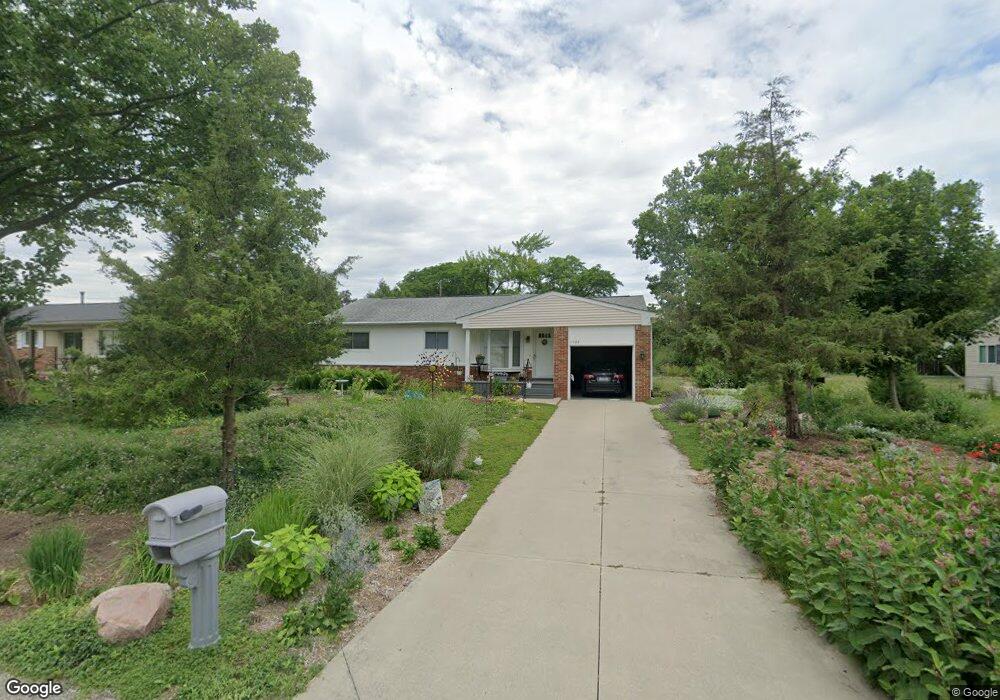 1788 Henbert Rd, West Bloomfield, MI 48324 - photo 1