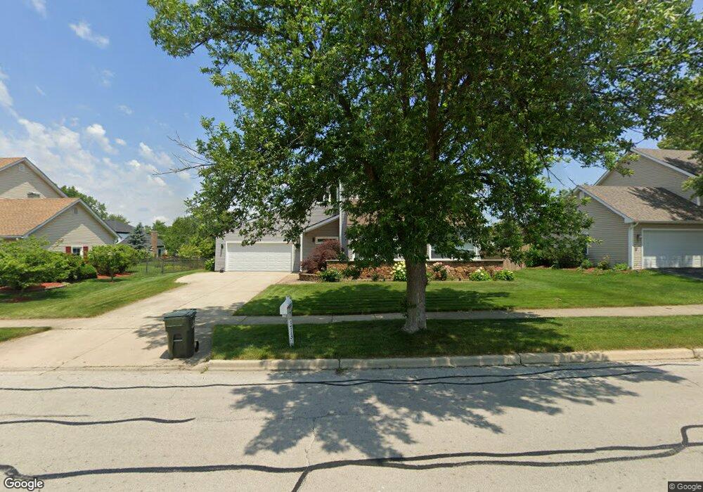 1713 77th St, Naperville, IL 60565 - photo 1