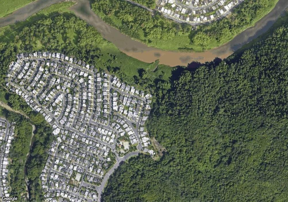 24 Quebrada Grande, Trujillo Alto, PR 00976 - photo 1