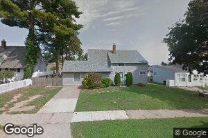 32 Ailanthus Ln, Levittown, PA 19055