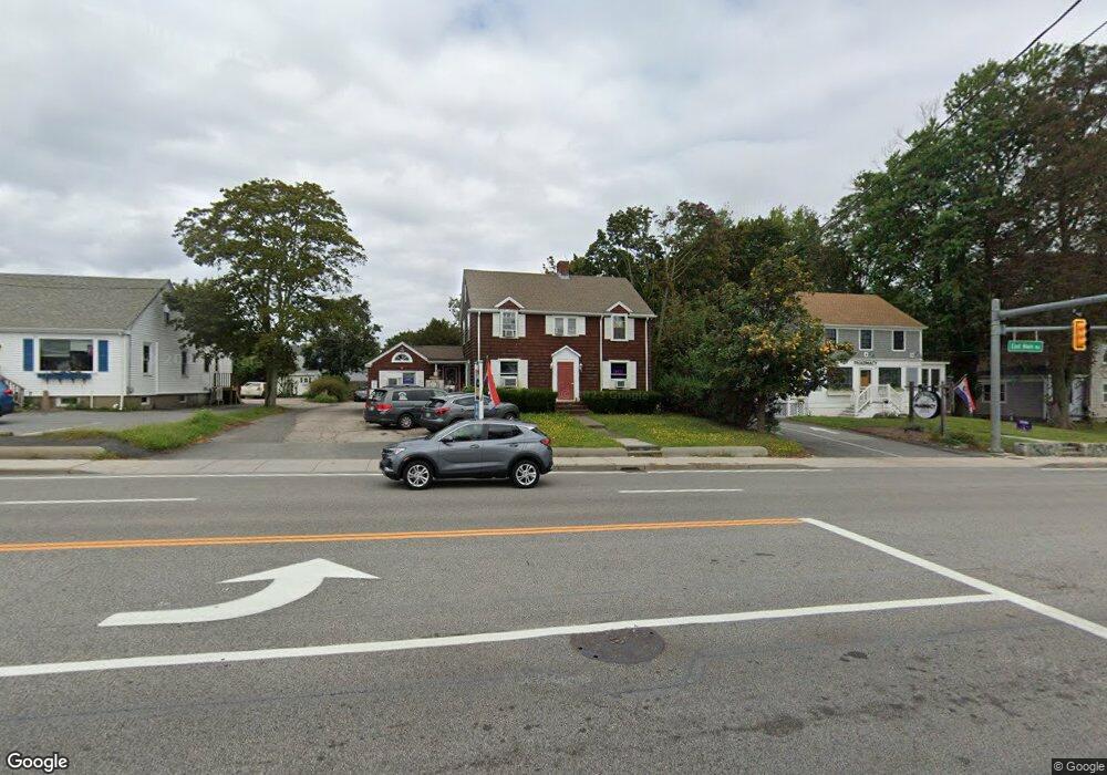 82 E Main Rd, Middletown, RI 02842 - photo 1