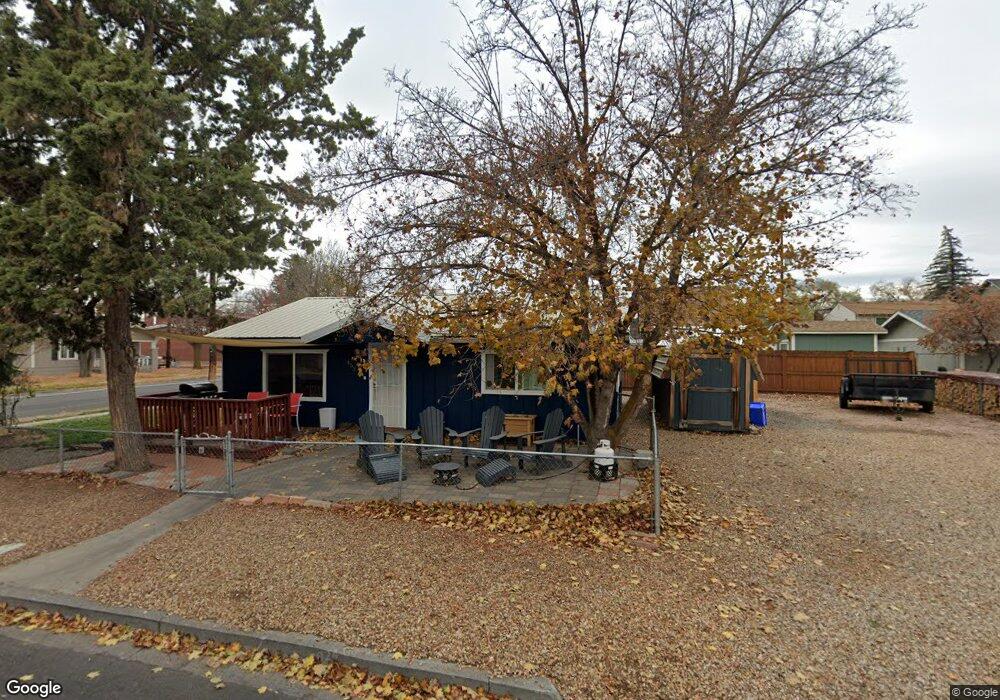 453 SW 11th St, Redmond, OR 97756 - photo 1