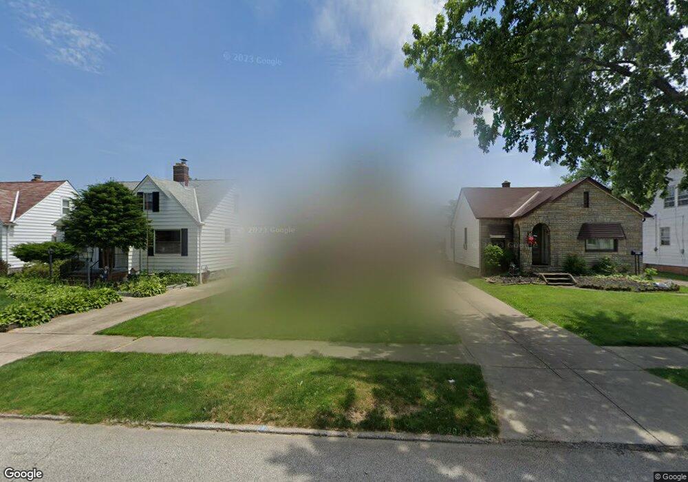 5211 Philip Ave, Maple Heights, OH 44137 - photo 1