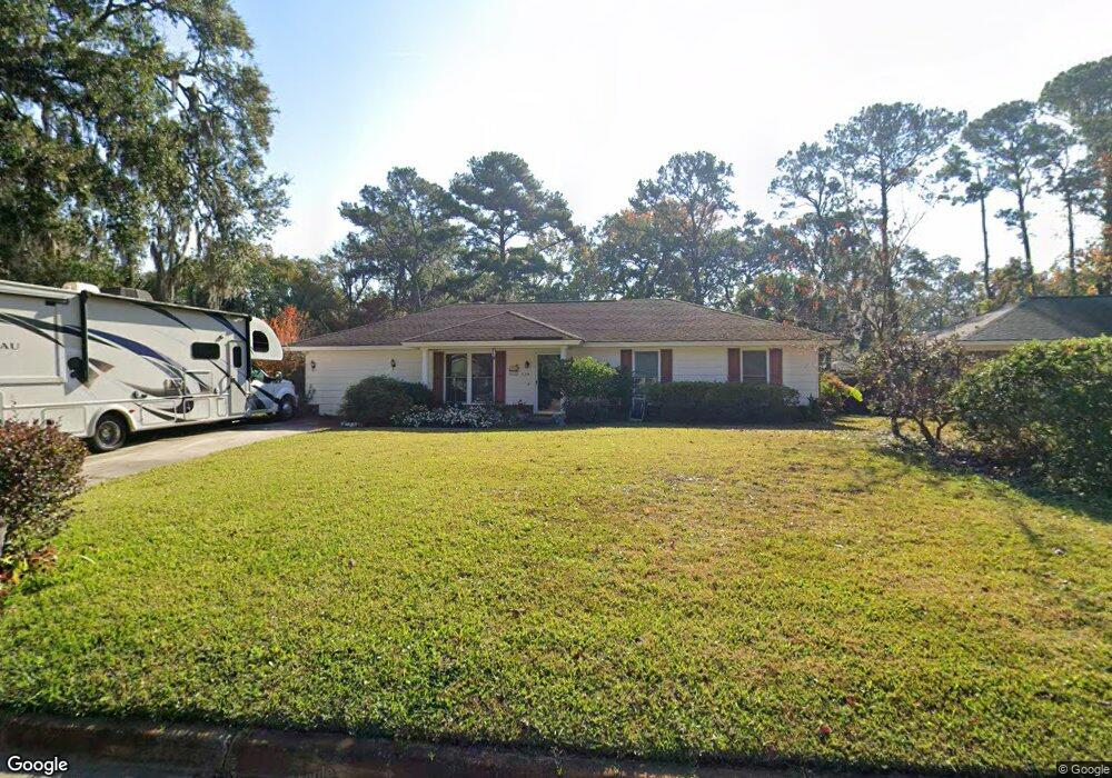 624 Leaning Oaks Dr, Savannah, GA 31410 - photo 1