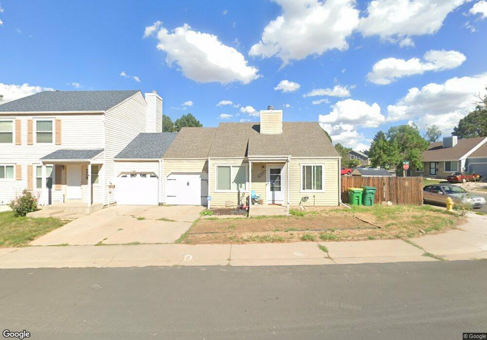 19600 E Loyola Cir, Aurora, CO 80013 - photo 1
