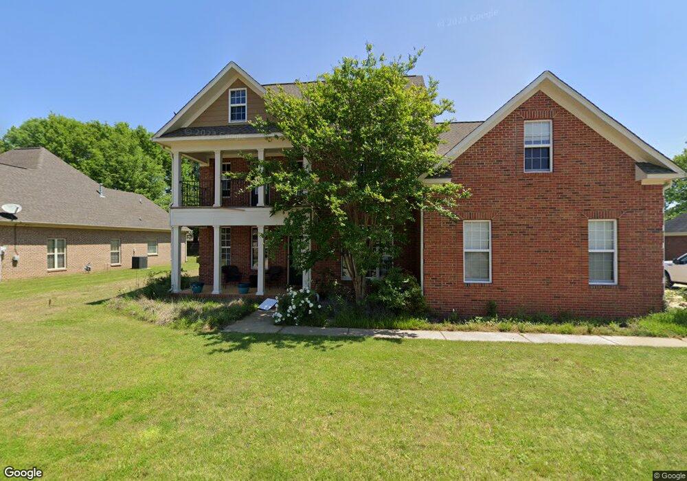 207 Harvesters Square, Tupelo, MI 38801 - photo 1