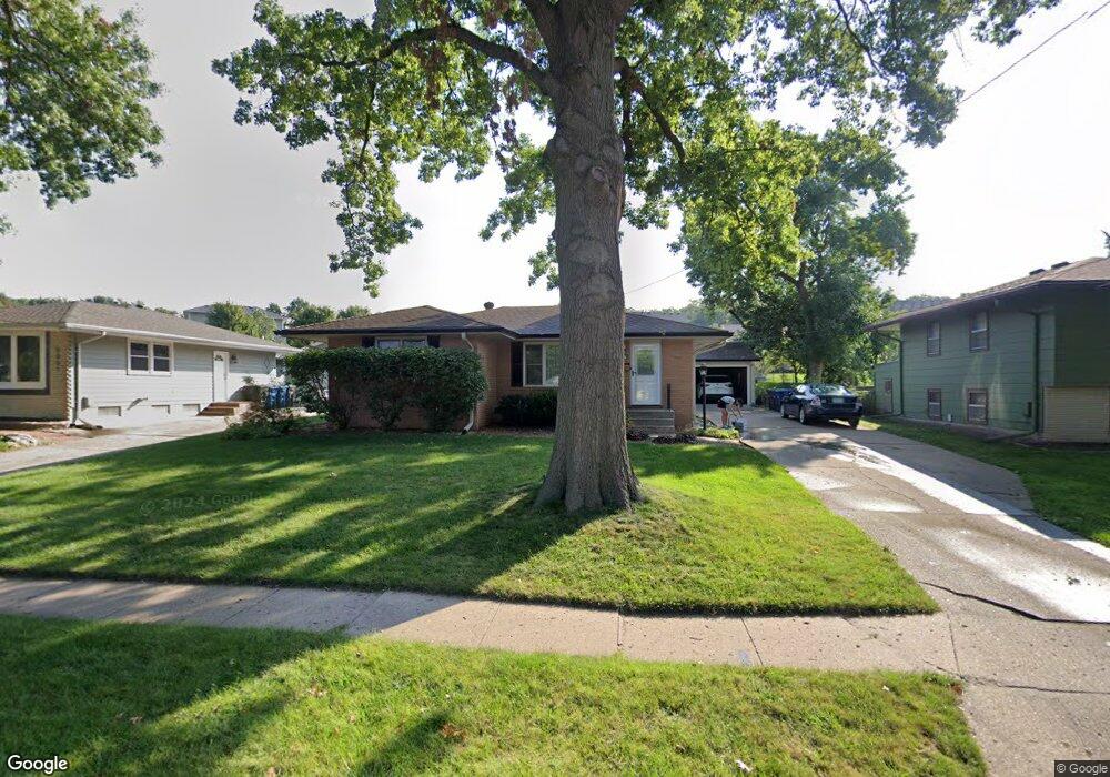 4919 Lyndale Dr, Des Moines, IA 50310 - photo 1