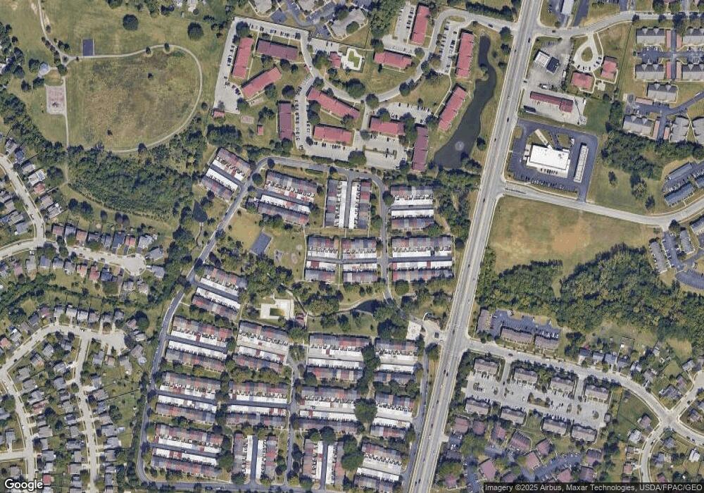 499 Clairbrook Ave unit 7, Columbus, OH 43228 - photo 1