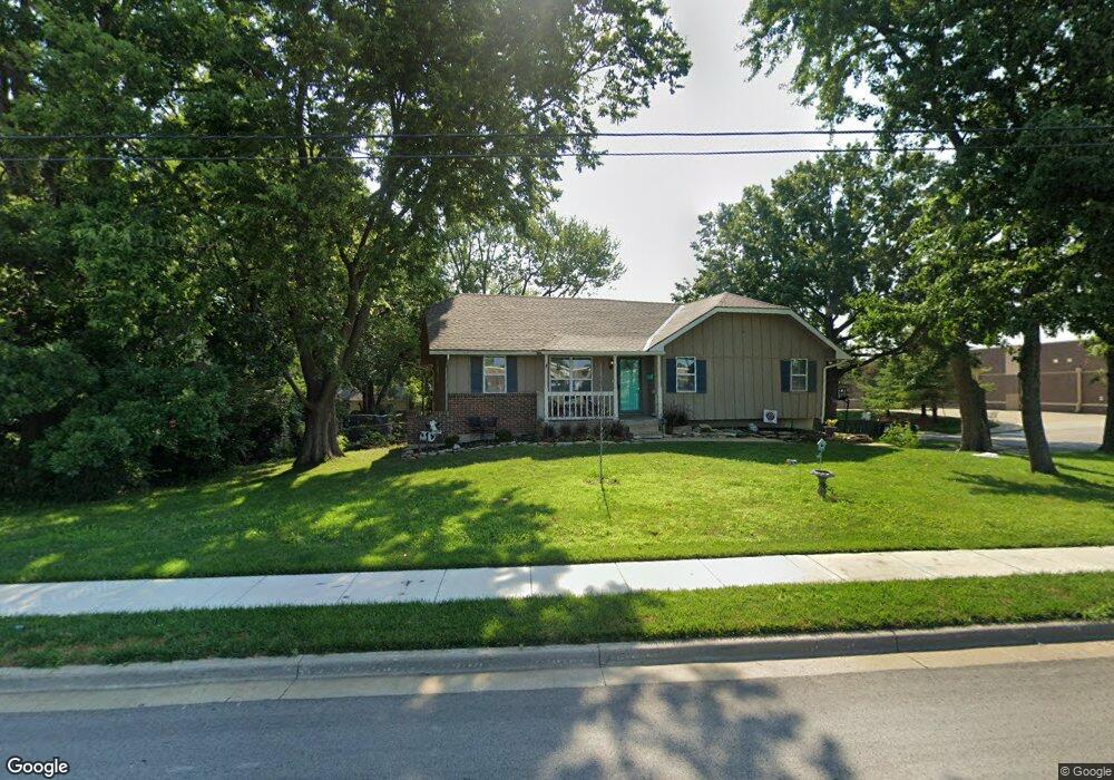 7315 Nieman Rd, Shawnee, KS 66203 - photo 1