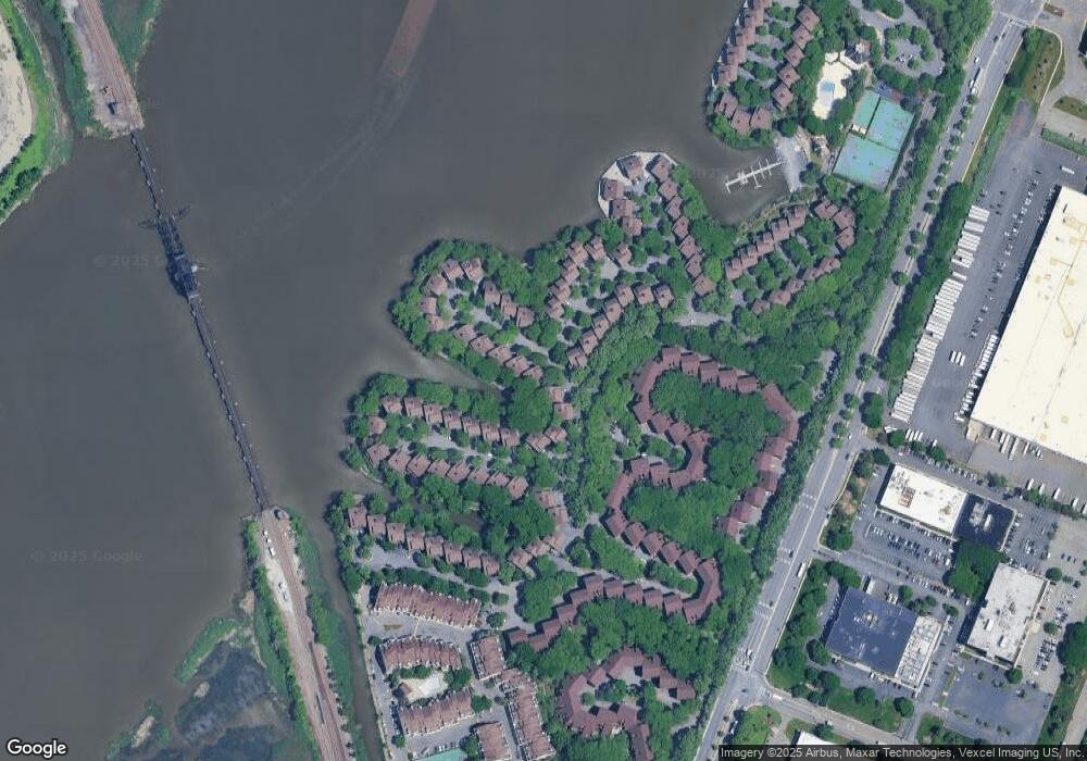 226 Sandcastle Key, Secaucus, NJ 07094 - photo 1