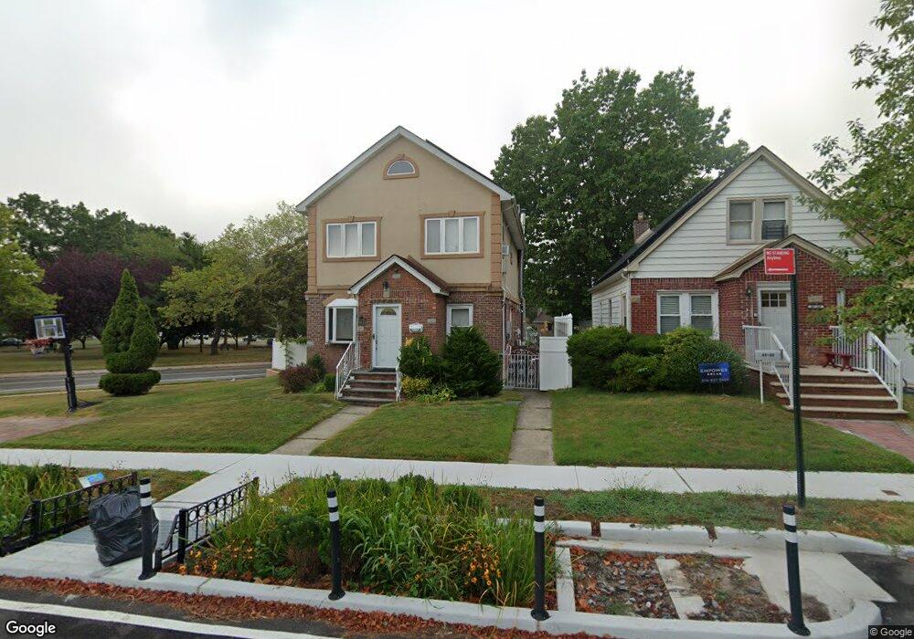 4864 186th St, Fresh Meadows, NY 11365 - photo 1