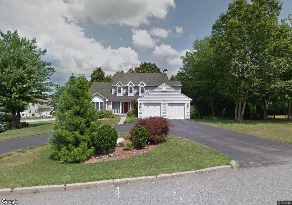 39 Sparrow Ln, Cranston, RI 02921 - photo 1