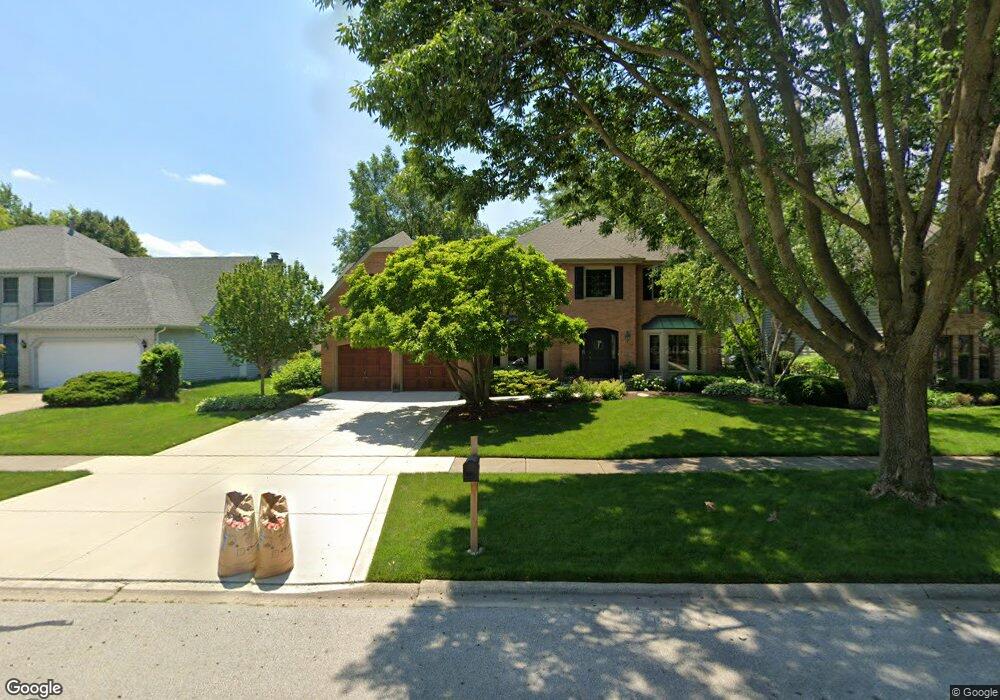 1728 Atwood Cir, Naperville, IL 60565 - photo 1