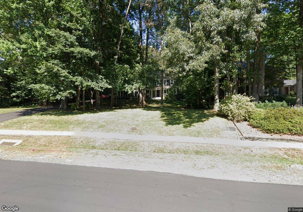 9724 South Park Cir, Fairfax Station, VA 22039 - photo 1