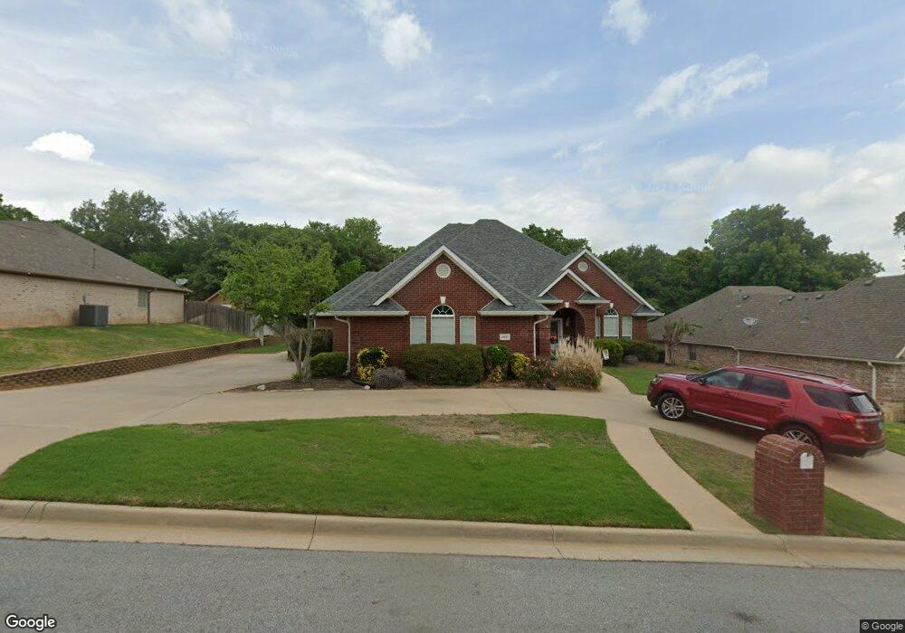 2921 Greenwood Cir, Denison, TX 75020 - photo 1