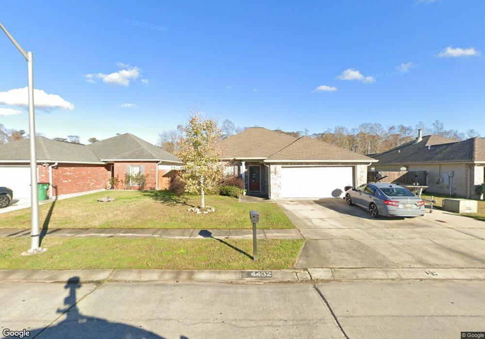 4432 Park Shore Dr, Marrero, LA 70072 - photo 1