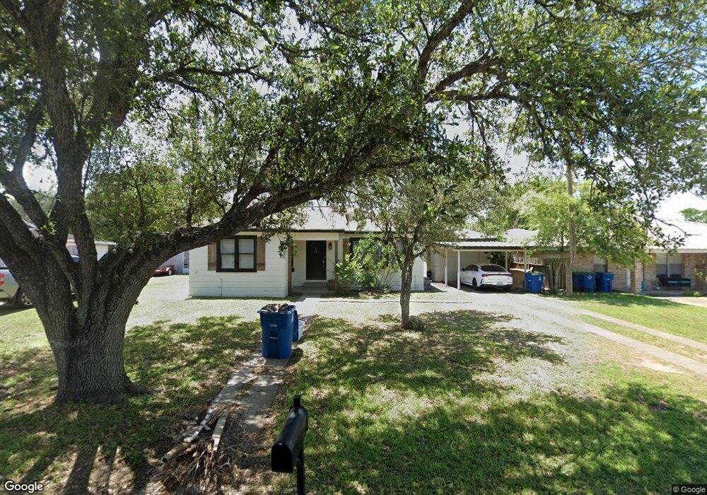 1503 N Adams St, Beeville, TX 78102 - photo 1